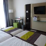 Mercure Le Grand Large Γκρανβίλ
