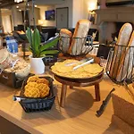 Mercure Le Grand Large Γκρανβίλ
