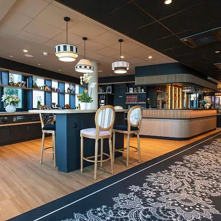 Hotel Mercure Le Grand Large 4*