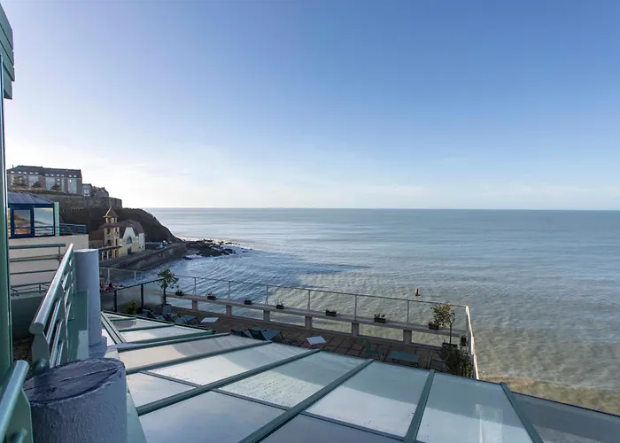 호텔 Mercure Le Grand Large 4*