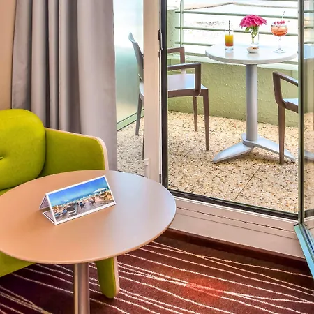 Hotel Mercure Le Grand Large 4*