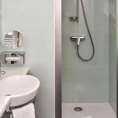 Ξενοδοχείο Mercure Le Grand Large Γκρανβίλ