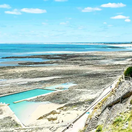 Mercure Le Grand Large Hotel 4*