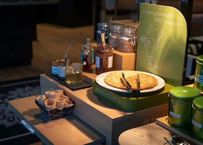 Отель Mercure Le Grand Large