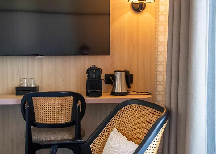 Отель Mercure Le Grand Large