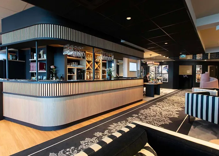 Hotel Mercure Le Grand Large 4*